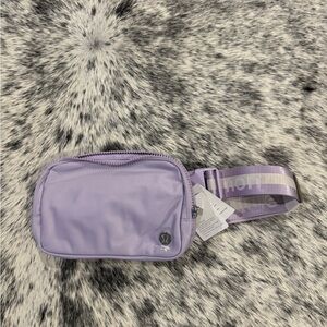 Lululemon Everywhere Belt Bag